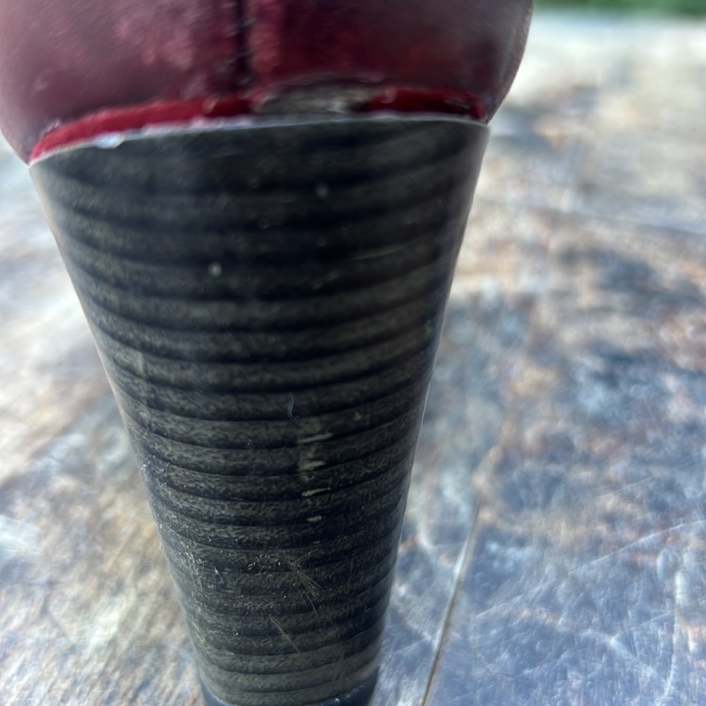 Clarks “Indigo” leather boots with heels.  Brass buckles woman’s size 6 - Picture 10 of 10